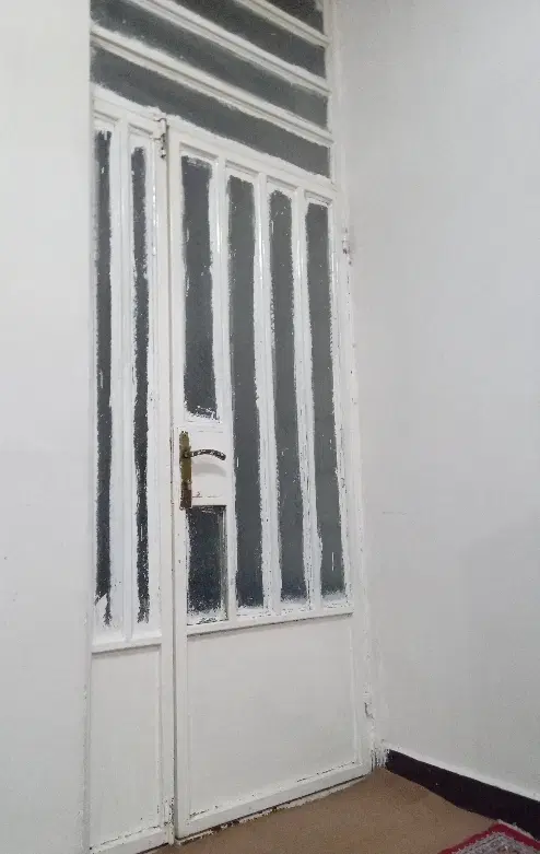 دوواحده طبقه بالا بدون پارکینگ