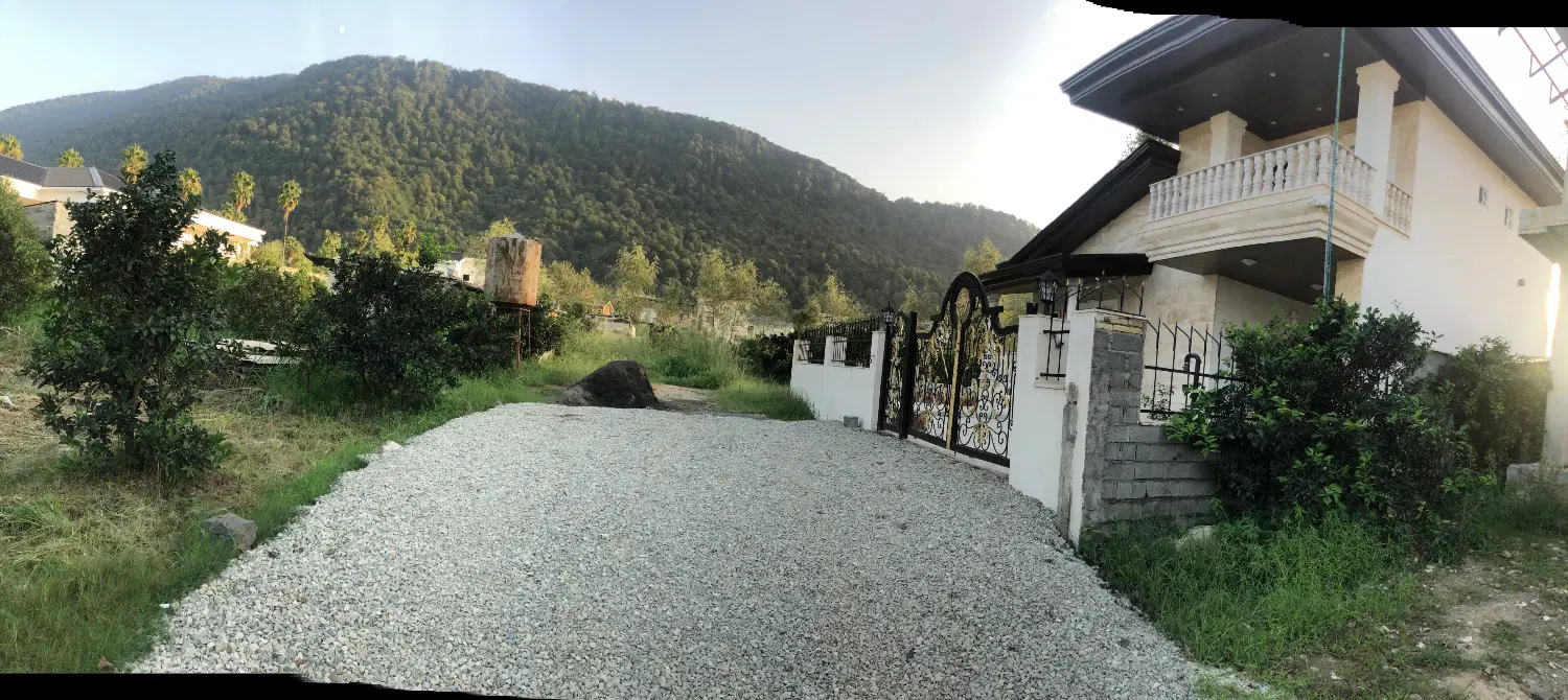 ۲۶۶ متر زمین میانکی ( محله ی ۸ نمک آبرود)