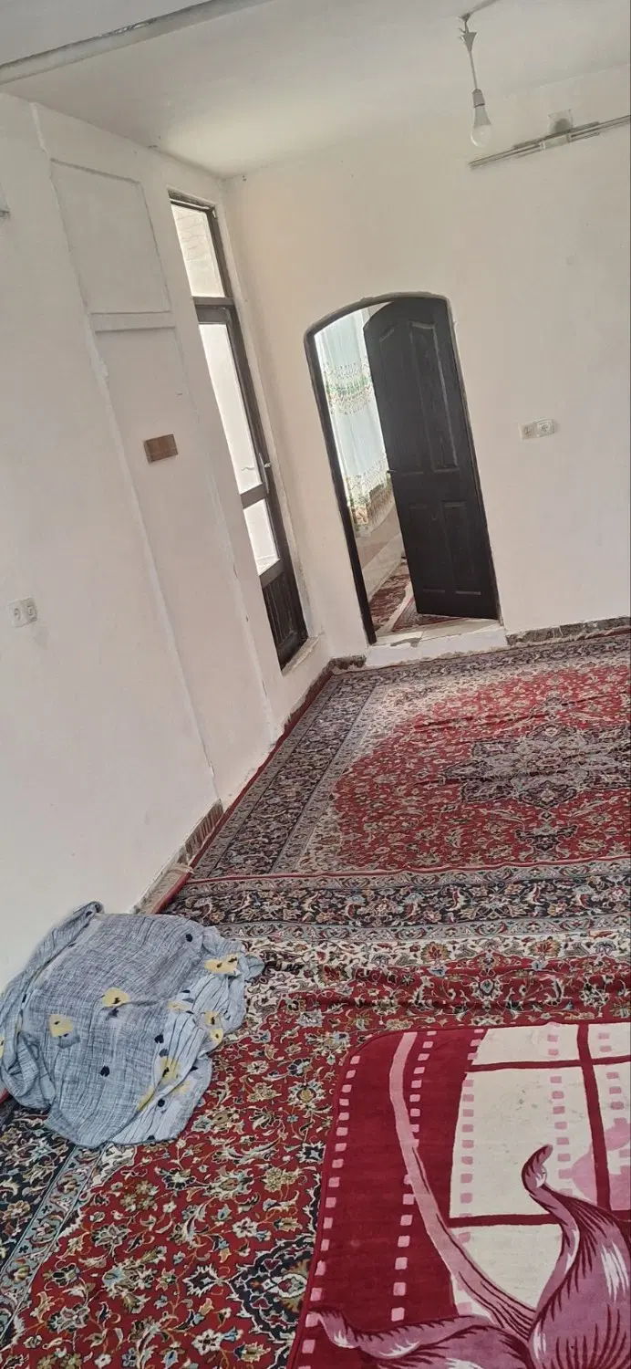 خانه ویلایی درخیابان مصلی ۱۰ نزدیک حرم
