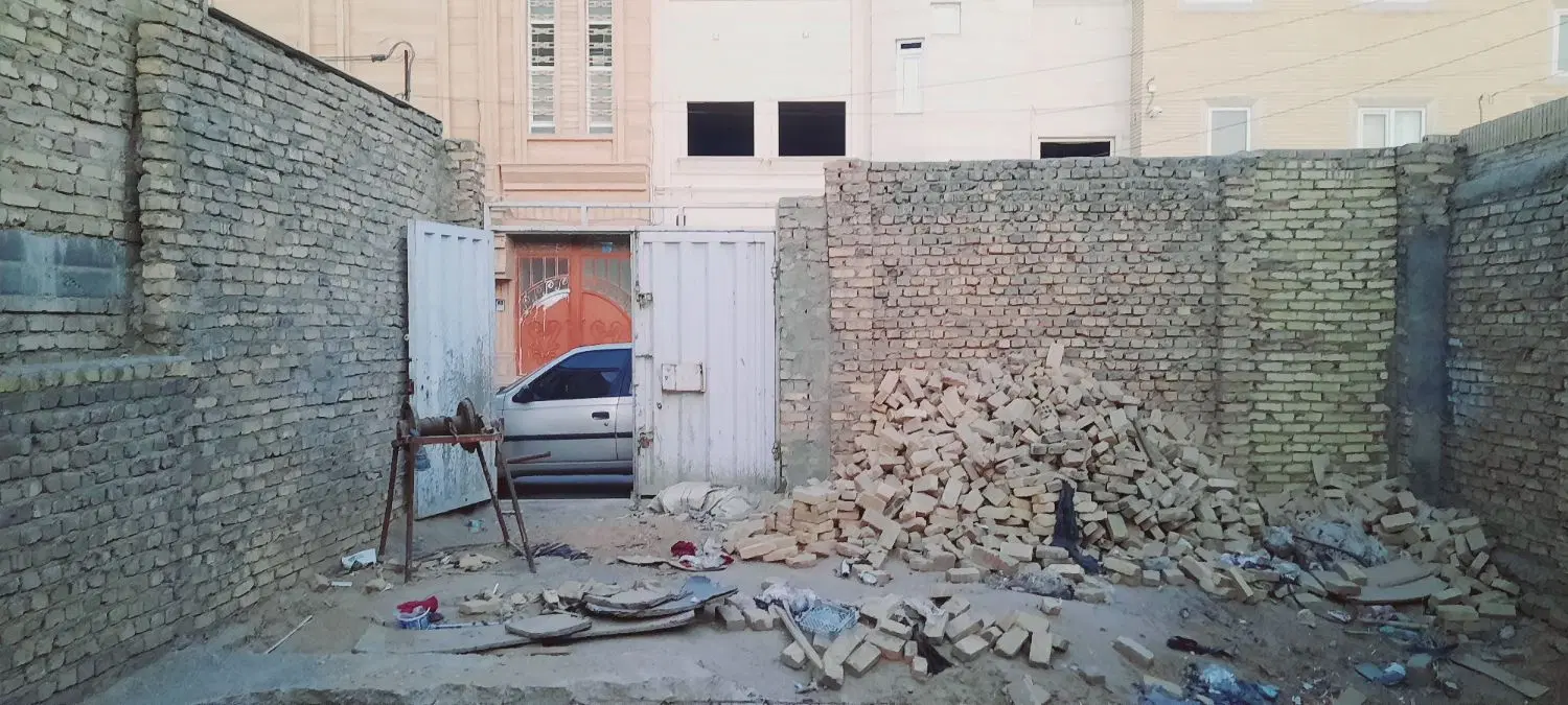 زمین نیمه ساز
