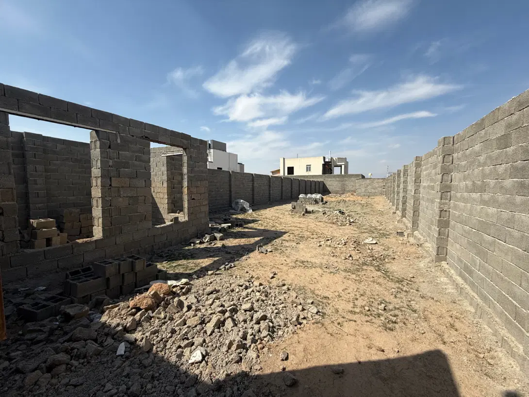 ویلا۵۰۰ متری زمین سهیلیه کردان چهاردیواری زعفرانیه