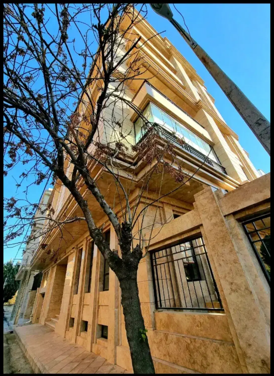 نستـرن فروش ویـژه و زیر قیمت منطقه1