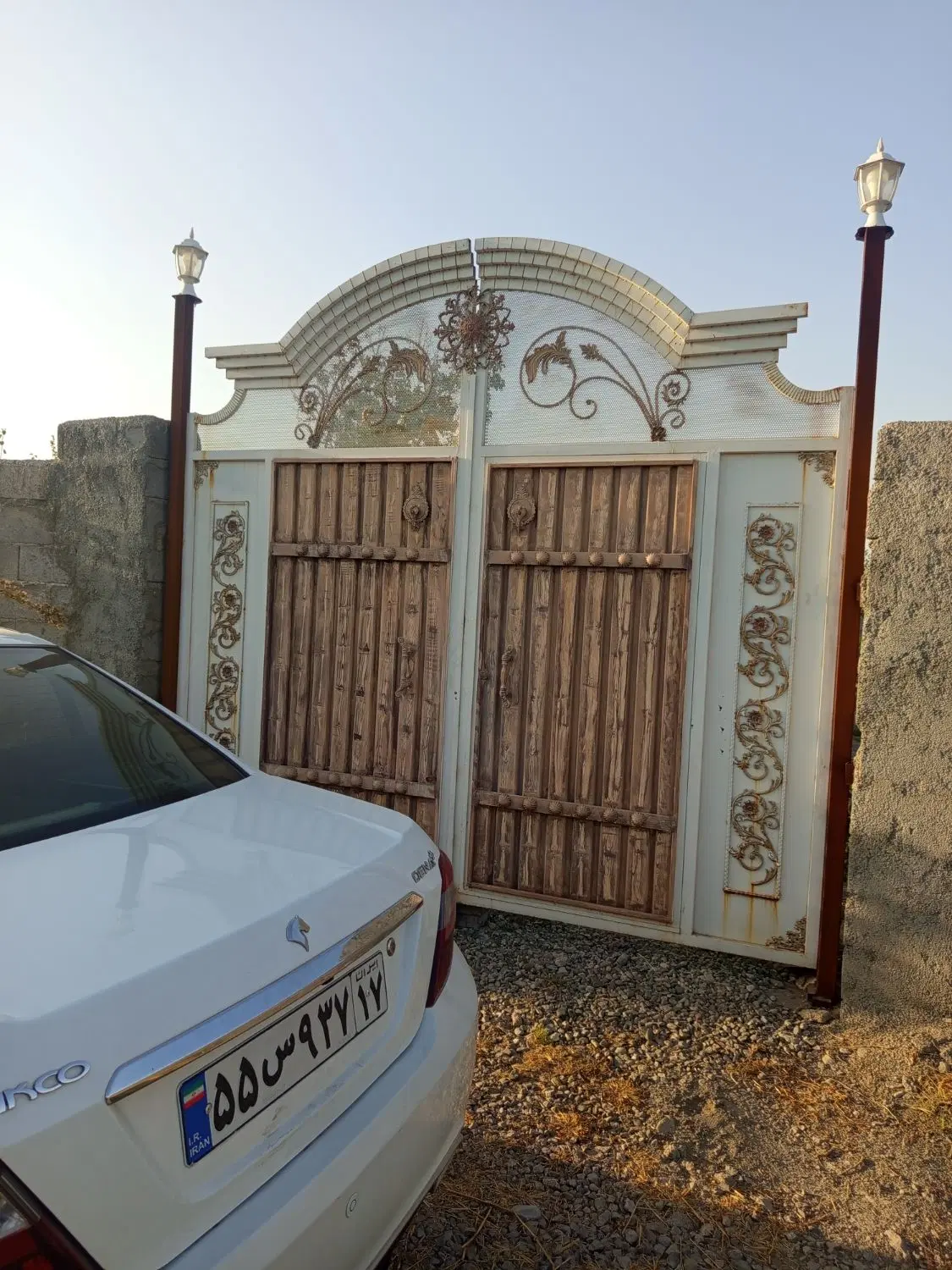 باغچه به متراژ۶۰۰متر