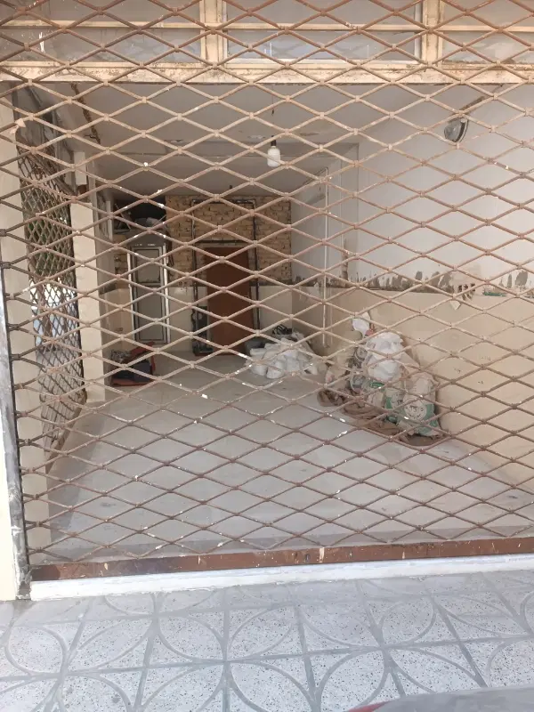 مغازه سر دونبش