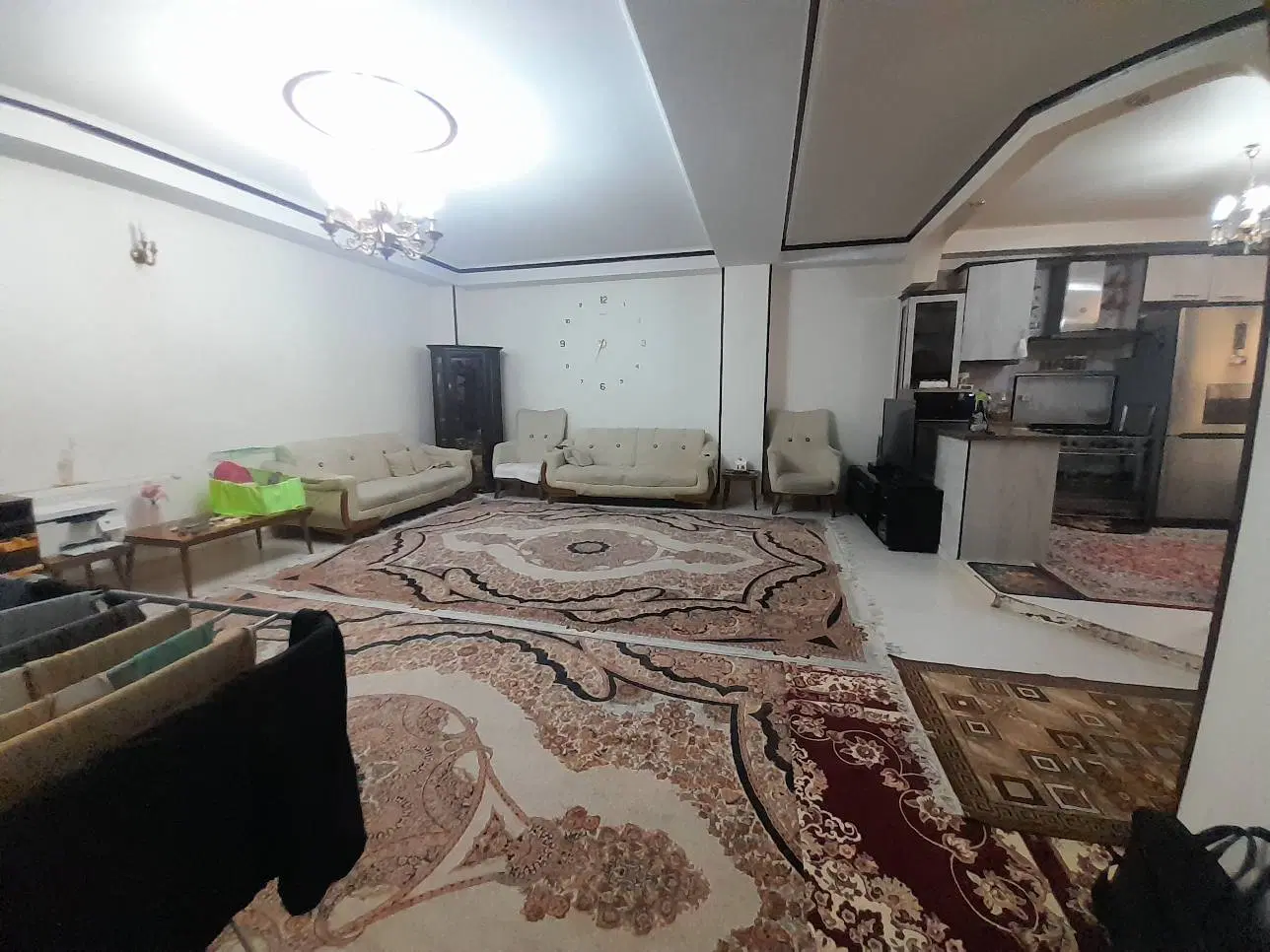 ۵۷ متر دوخواب همکف انتهای جیحون رنجبر