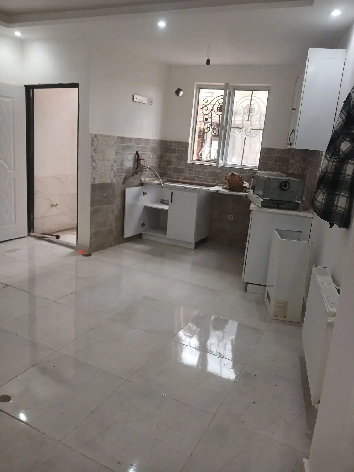 فروش یک خانه کلید نخورد