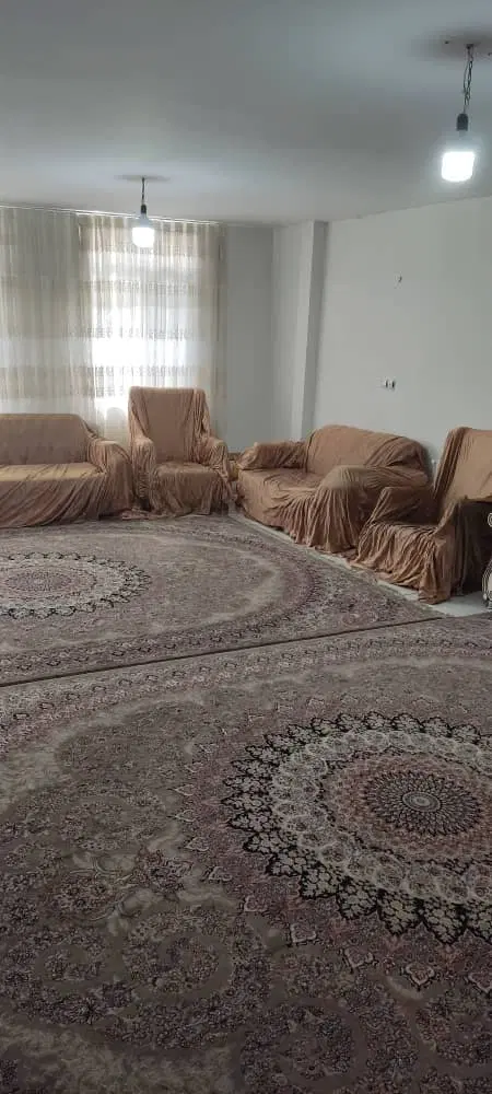 اجاره آپارتمان۱۲۵متر قرق نوردرمحیط باز وسرسبز