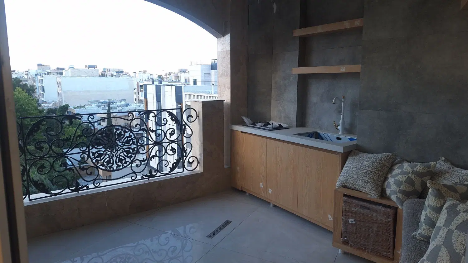 فرهنگ شهر ۳خواب۲۰۷متر تکمیل