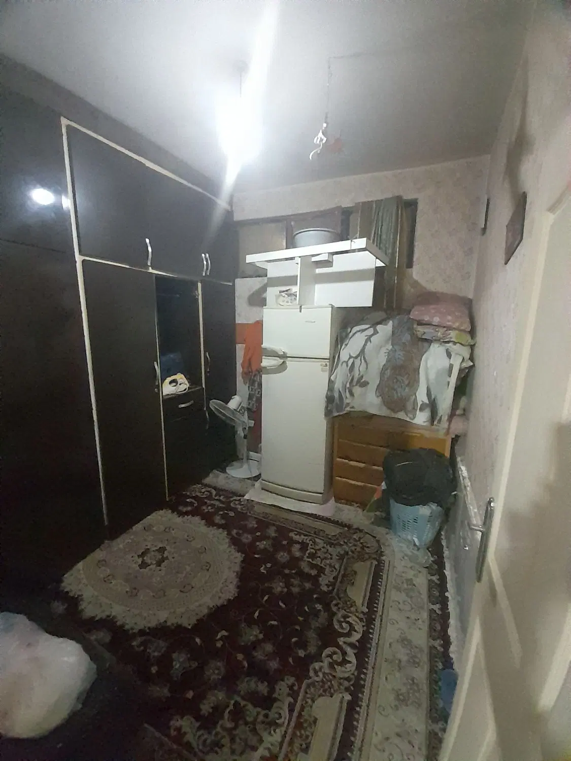 پیامبراعظم ۵۵گلریز  امین ۱۳ آپارتمان ۴۵متری