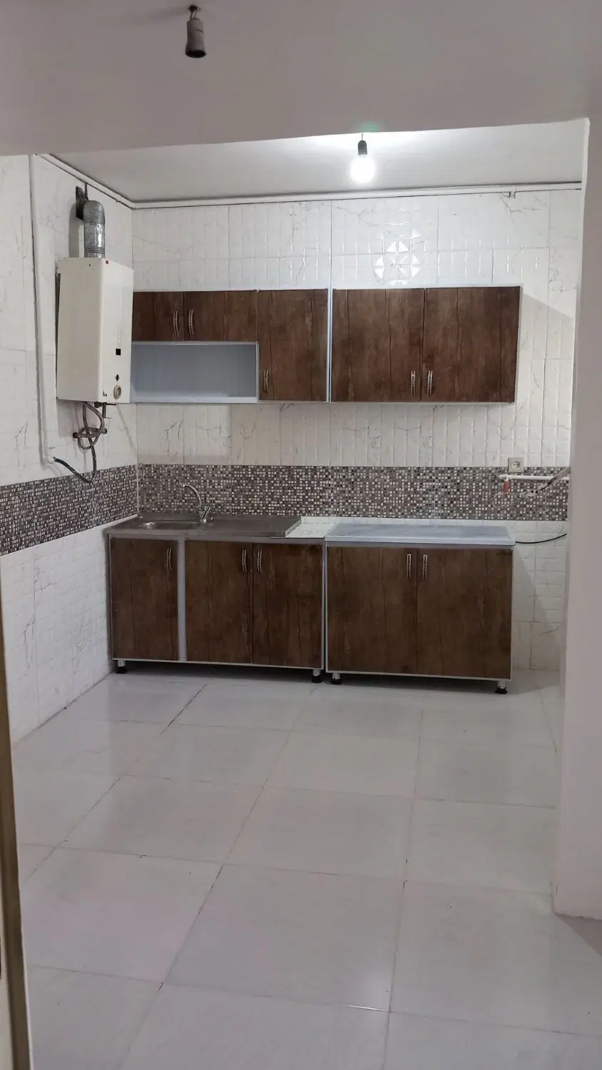 رهن خانه ۲۴متری پارکینگ ۵ آ سه