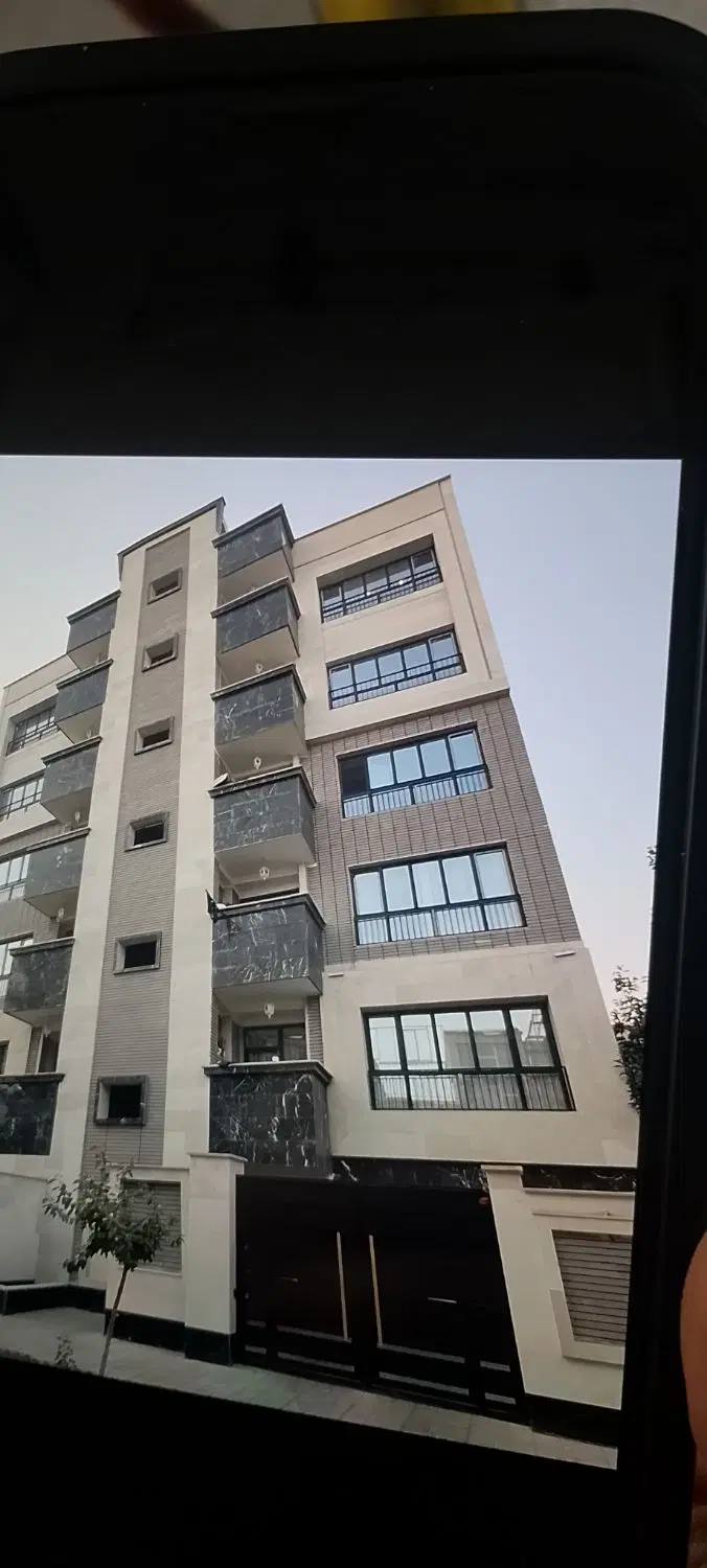 آپارتمان100 متر اداری بهر بلوار کاج عظیمیه