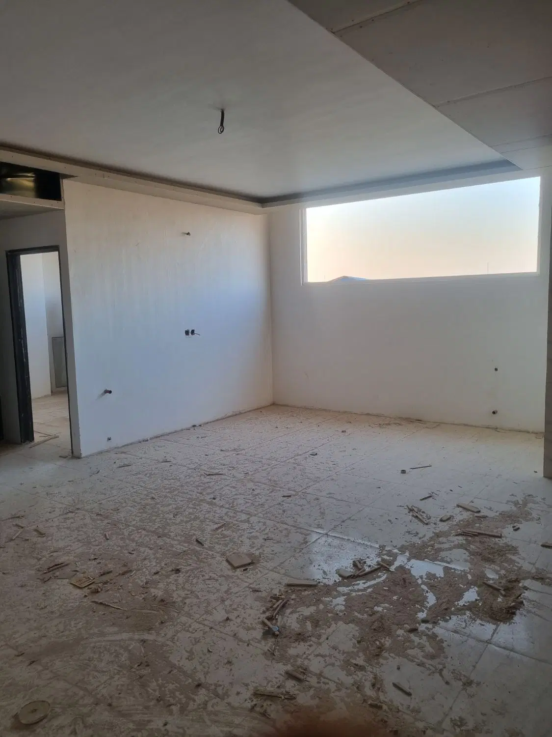 آپارتمان ۹۰ متر صفر شرکتی کوچه گز مولوی