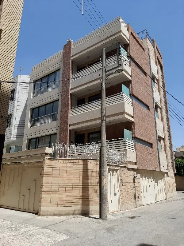 ۱۷۵ متری در شهدای خواجو