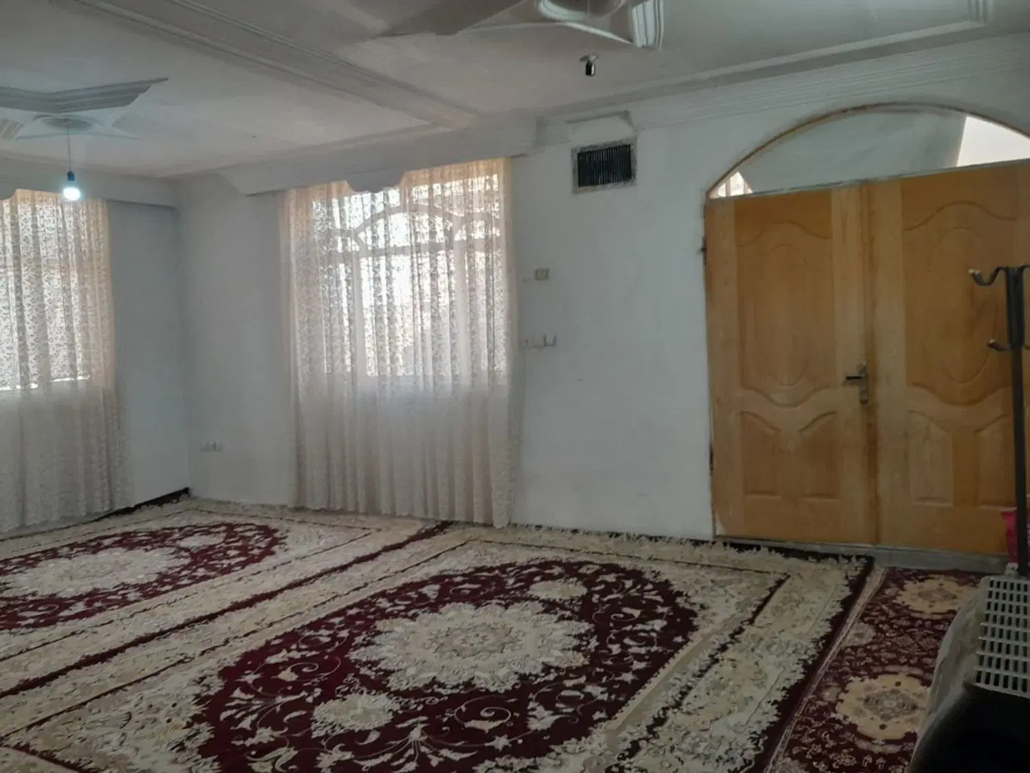 خونه ویلایی دو طبقه و نیم