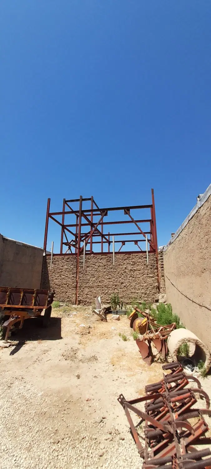 بنای نیمه ساز