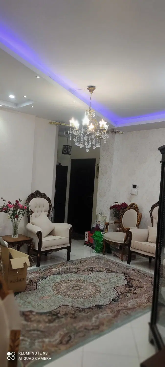 واحد ۷۵ متری نامبروان میثاق