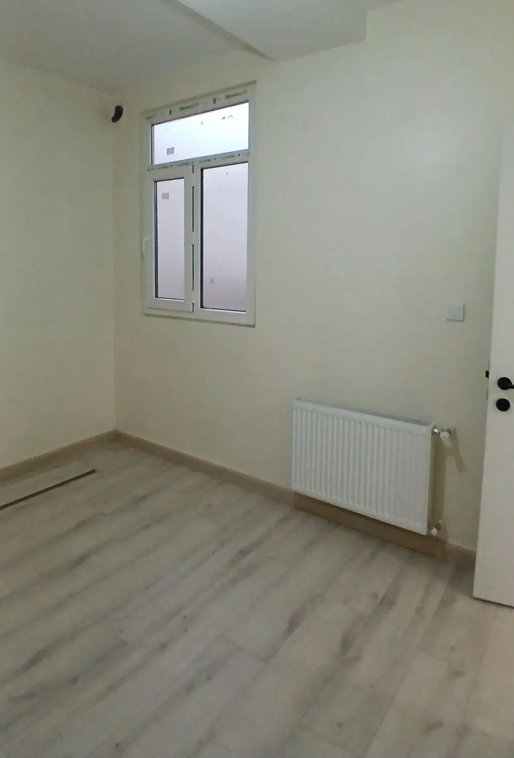 گوهردشت  ۱۰۰ متری  روبه نما