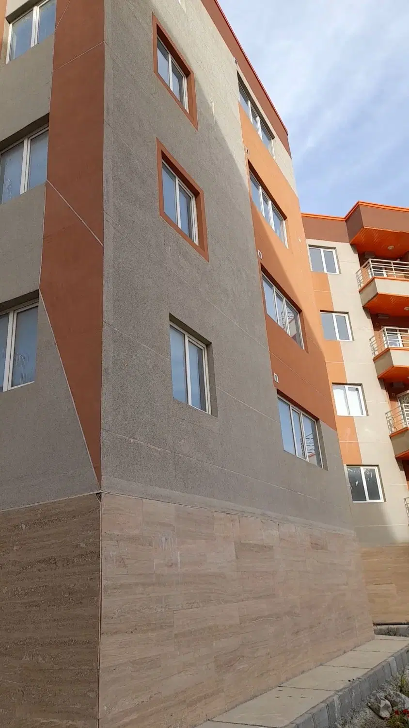 اپارتمان ارغوان زاگرس ۸۵ متری