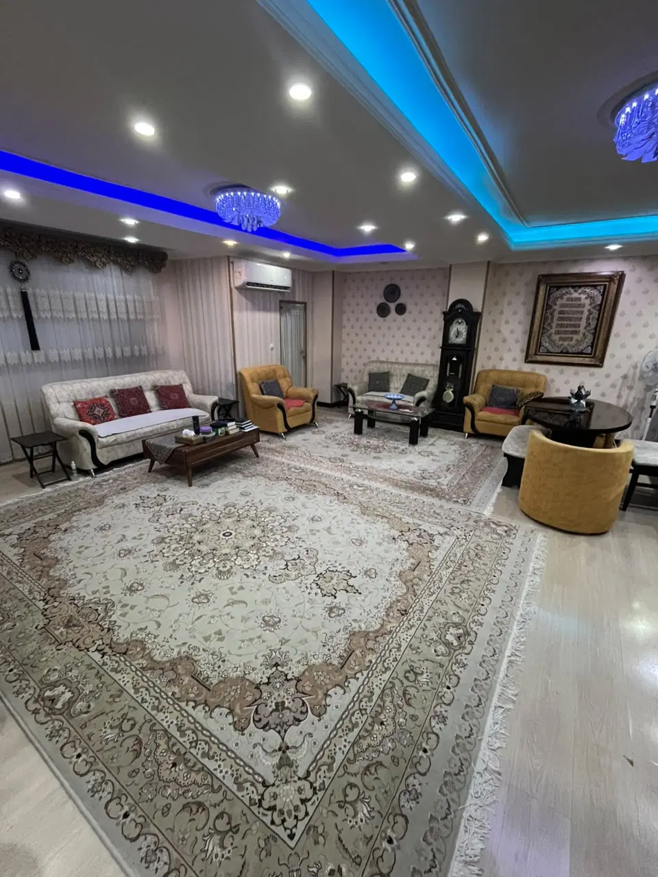 فروش ۳ خواب ۱۳۵ متری عدالت