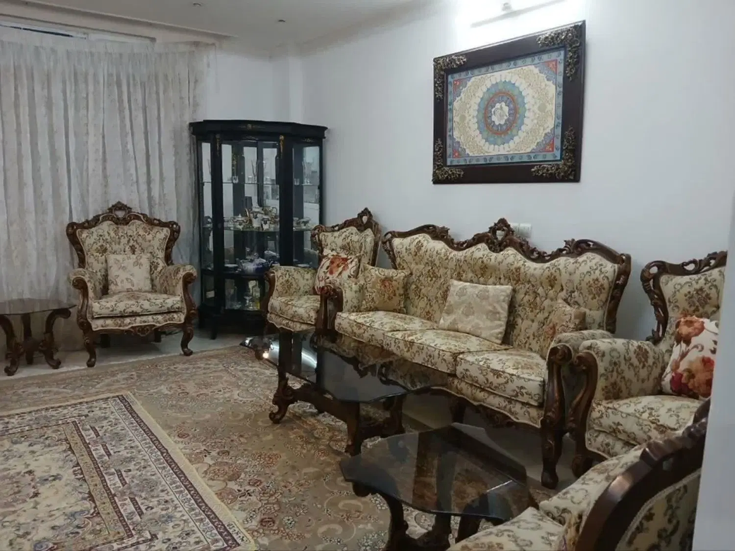اپارتمان ۱۰۰ متری تک واحدی حاشیه شکری ۴