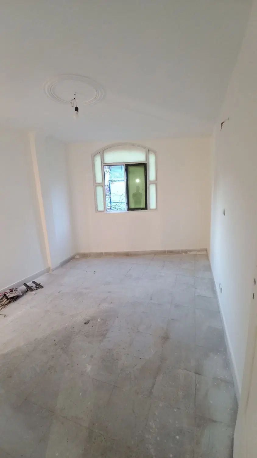 ۶۰ متر ط دوم +پارکینگ +انباری+ تخلیه +خ محبی