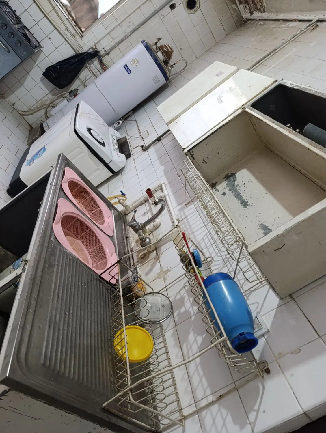 خوابگاه دخترانه تاچارا