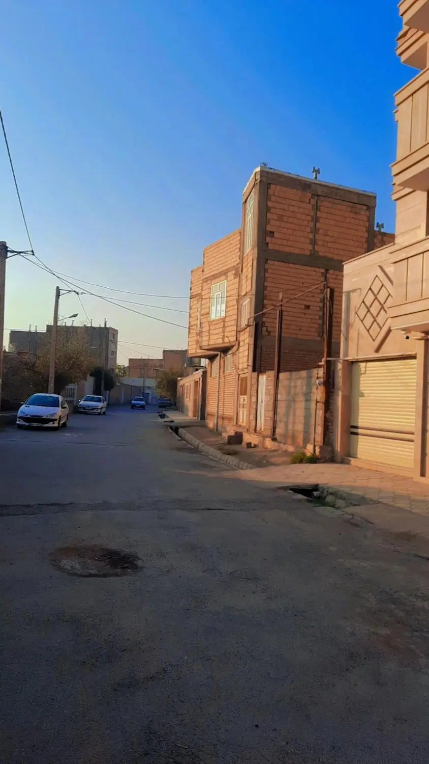 زمین مسکونی در چله خانه علیا (جاده تبریز صوفیان)