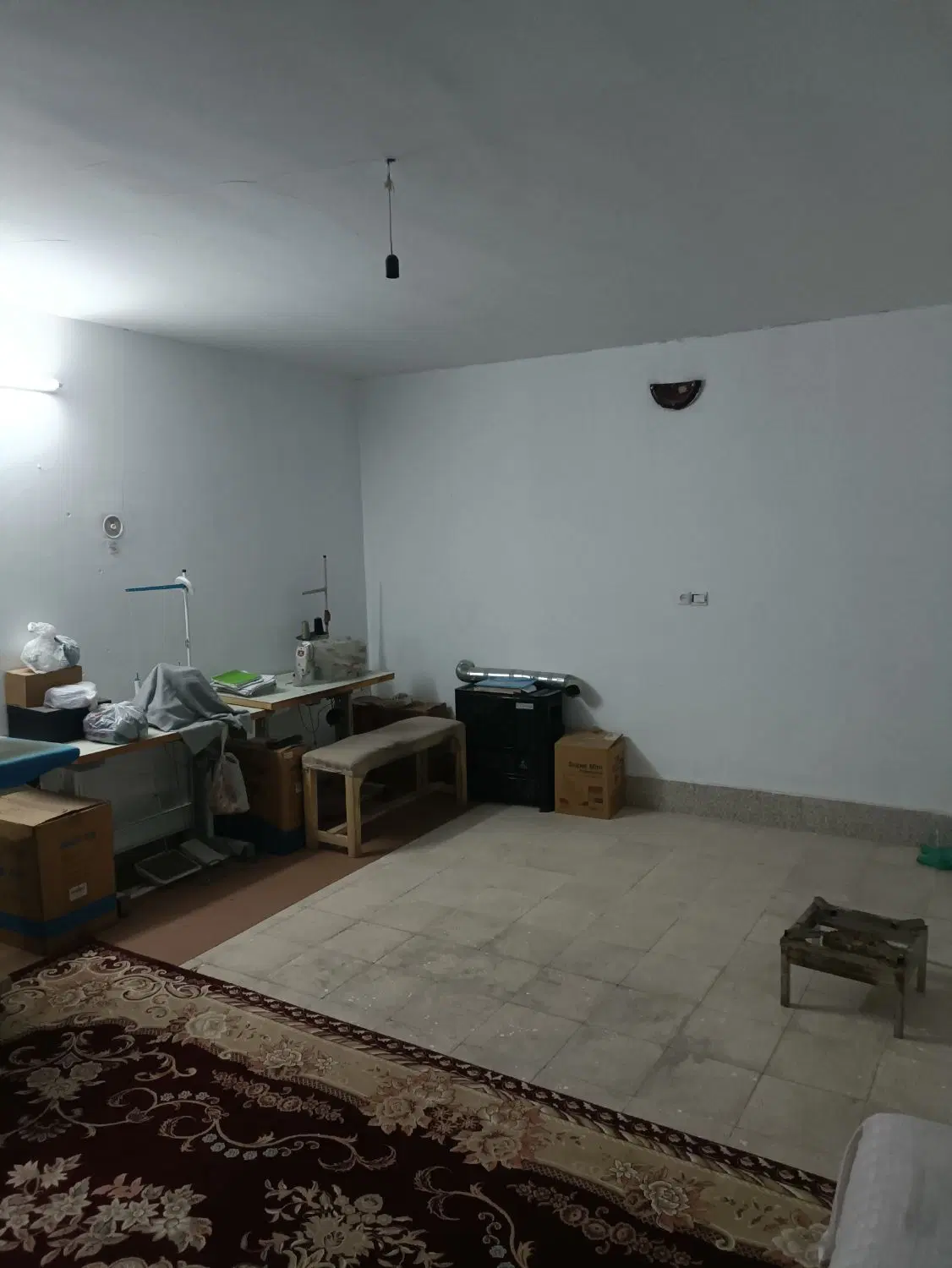 خانه و انباری در ۱۶متری زنگارکی12متری چمران