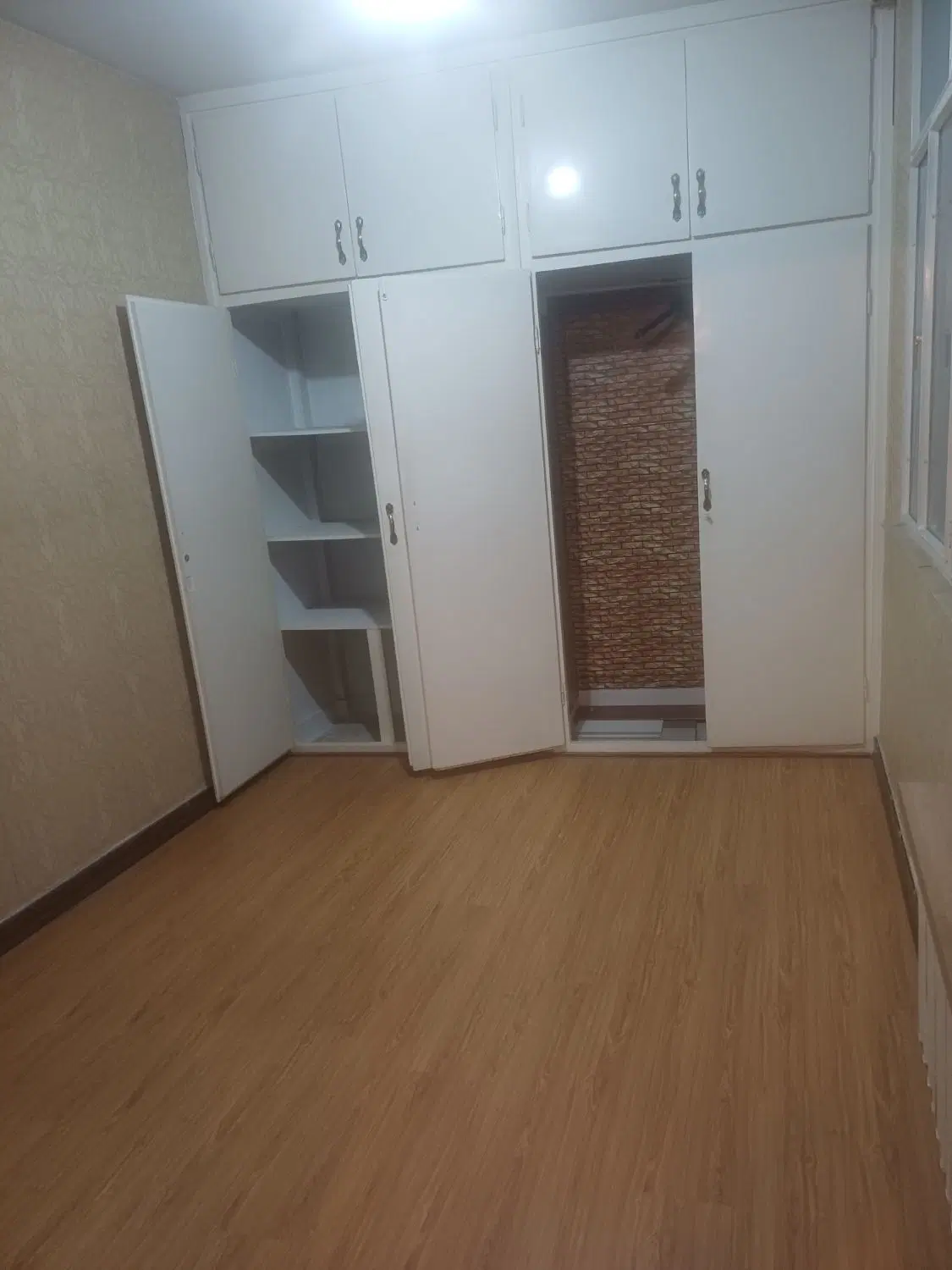 57 متری تک خوابه