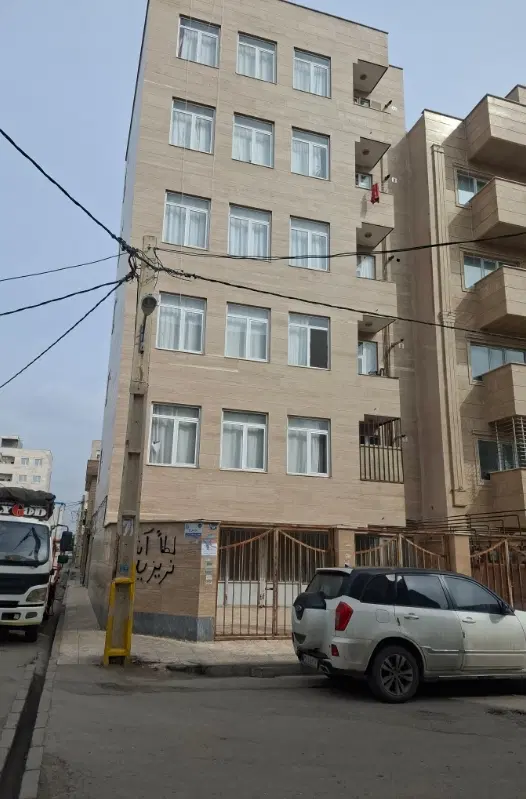 آپارتمان مسکونی