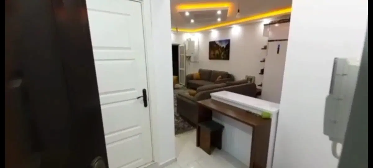 تک خواب فول لاکچری