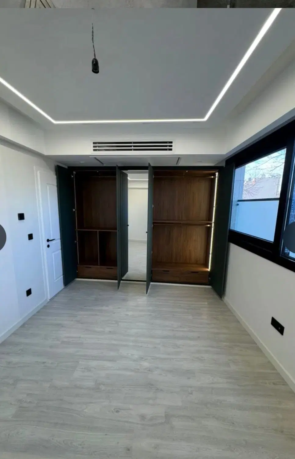 اداری مرداویج شیخ صدوق جنوبی طبقه اول با آسانسور