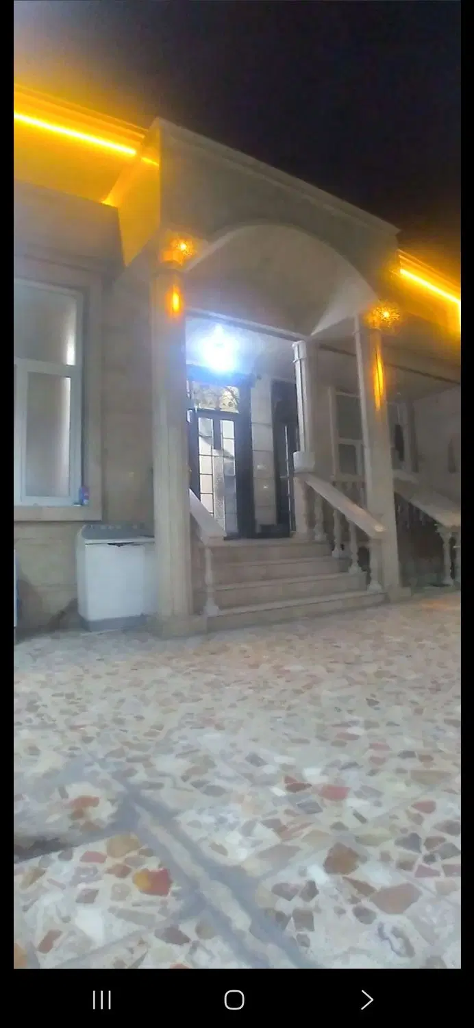 خانه ویلایی ۲۰۶متر کاخ در محدوده اسحاق روشنی