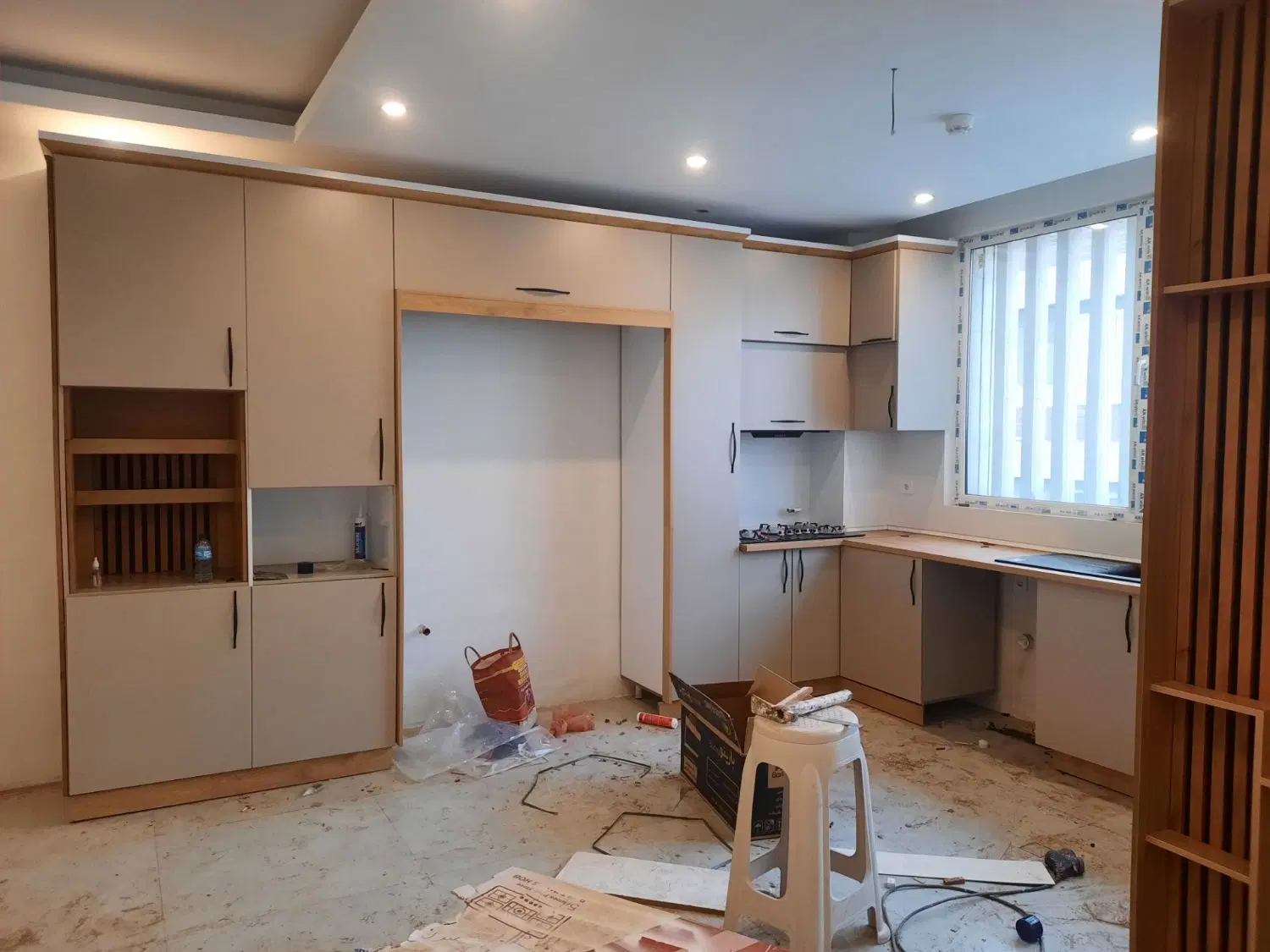 ۱۵۰متری فردیس _ پارکینگ سندی برای ۲ ماشین