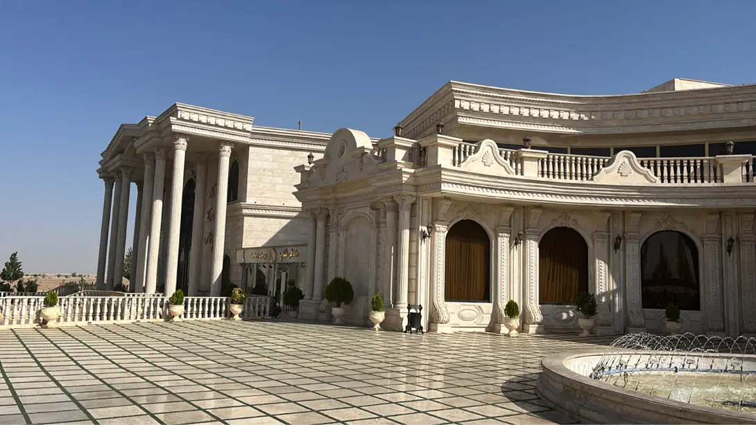 مغازه بلوار مادر