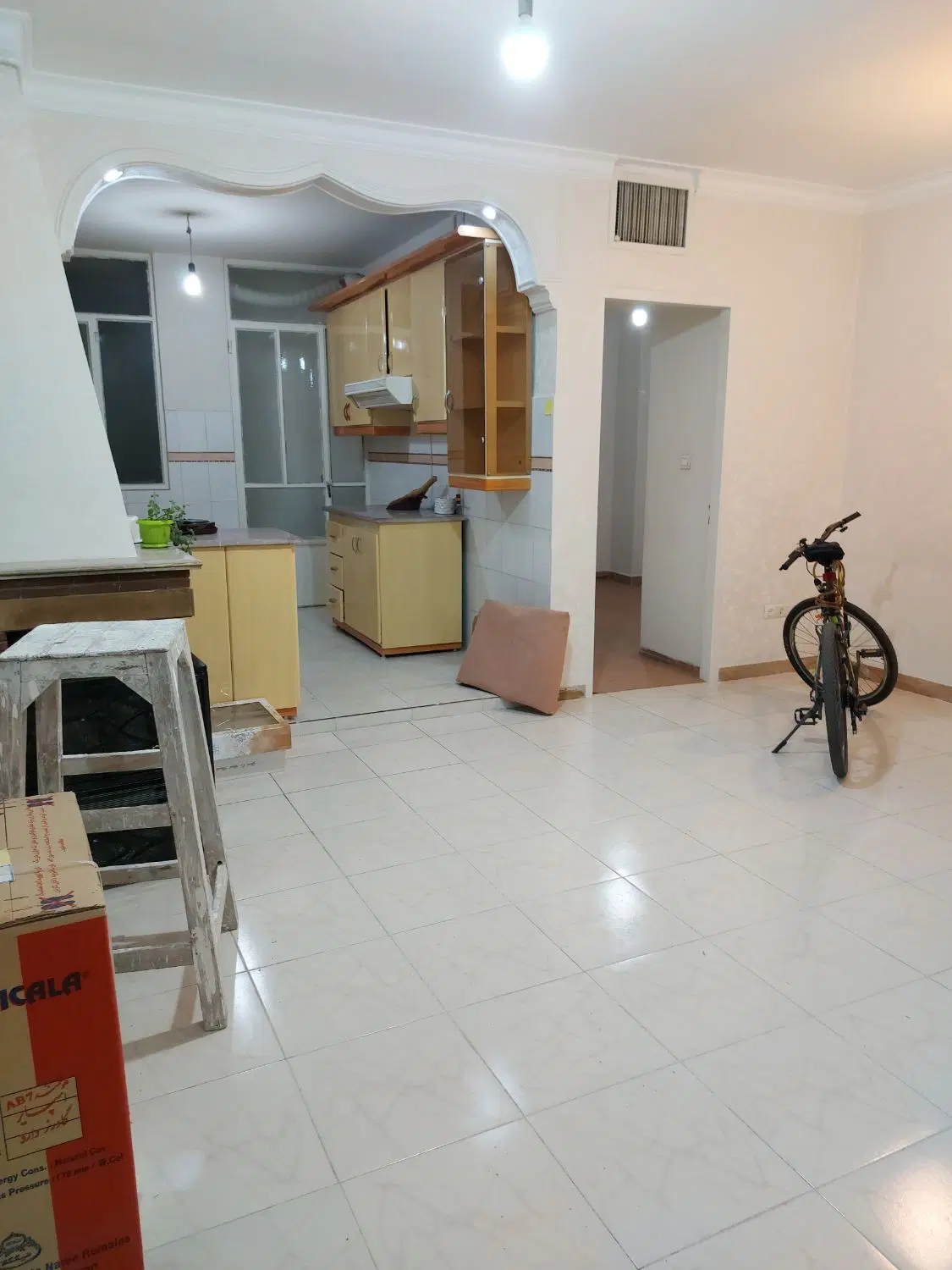 ۷۶متری شریعتی میدان فرمانداری