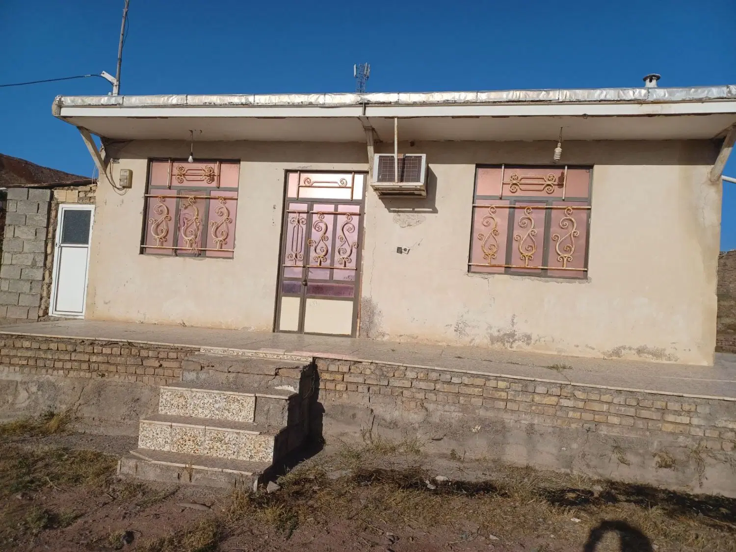 خانه ویلایی روستای خاگینه بالا،۷کیلومتری لوشان