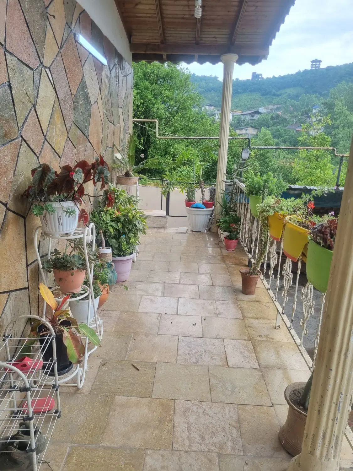 اجاره ویلا کنار رودخانه نشتارود