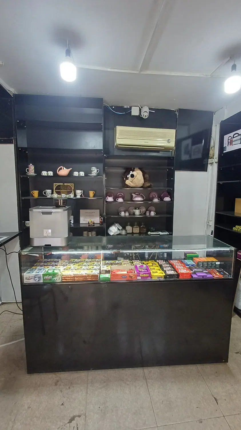 ملک تجاری مرغوب و با موقعیت مکانی بسیار مناسب