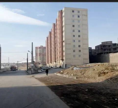 ۸۵ متر اپارتمان مسکن مهر