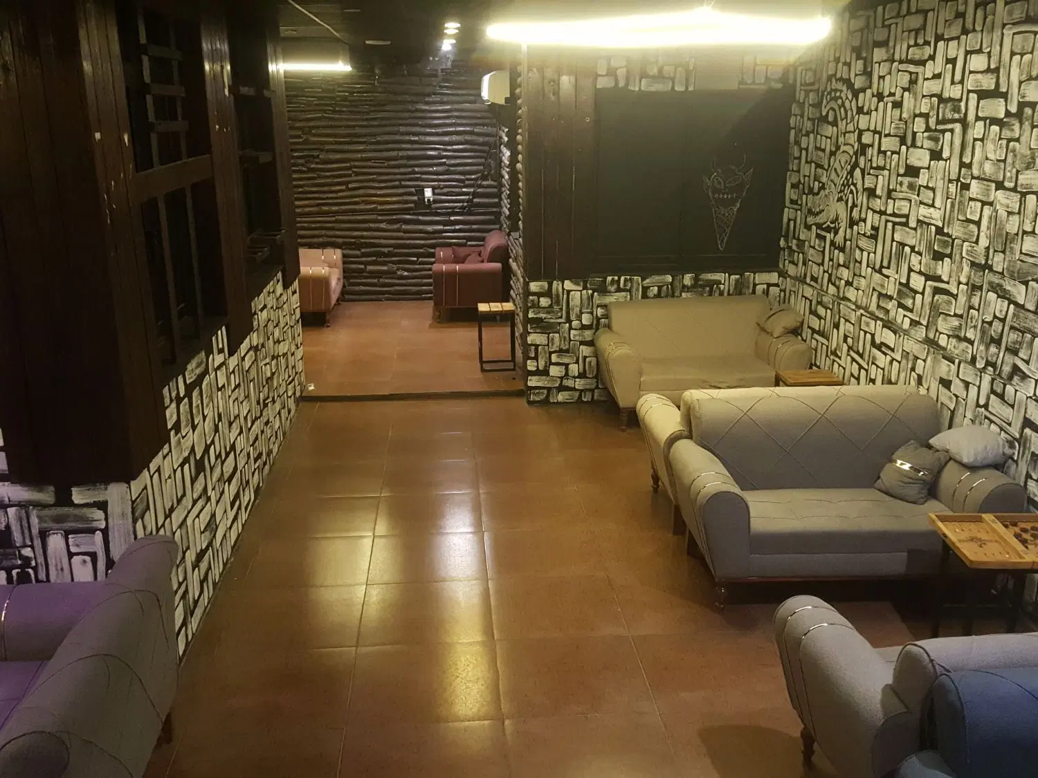 رهن و اجاره فلت 140 متری