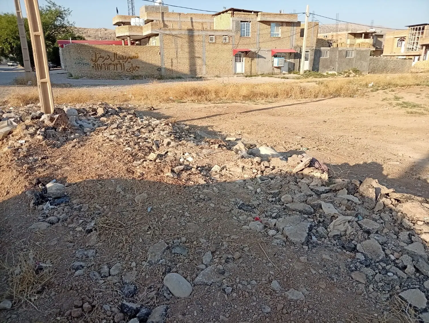 زمین تجاری مسکونی