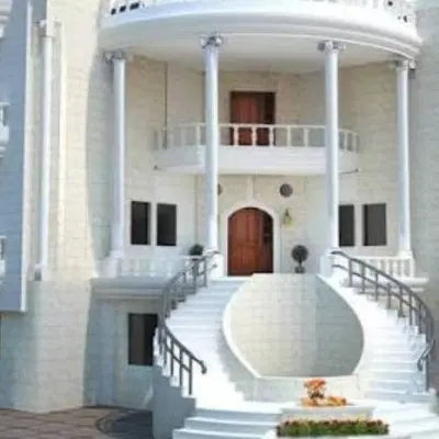 رهن و اجاره منزل بزرگ و تمیز درب حیاط
