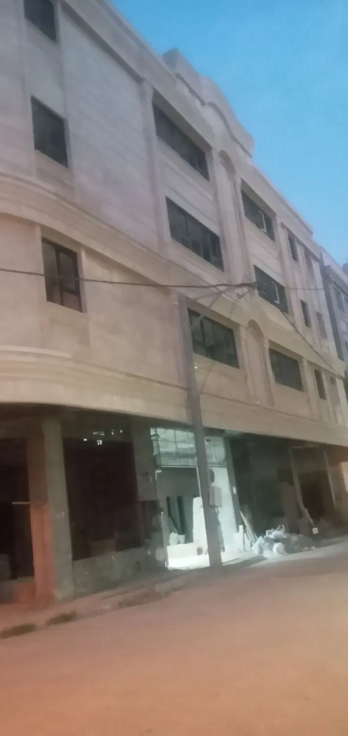 ۱۱۷ متر محرابیان فوق لاکچری کلید نخورده دو نبش