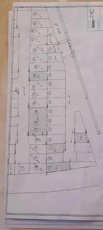 ۱۲۶ متر  عطار یک  بر ۴۵ متری تجاری خور قمربنی هاشم