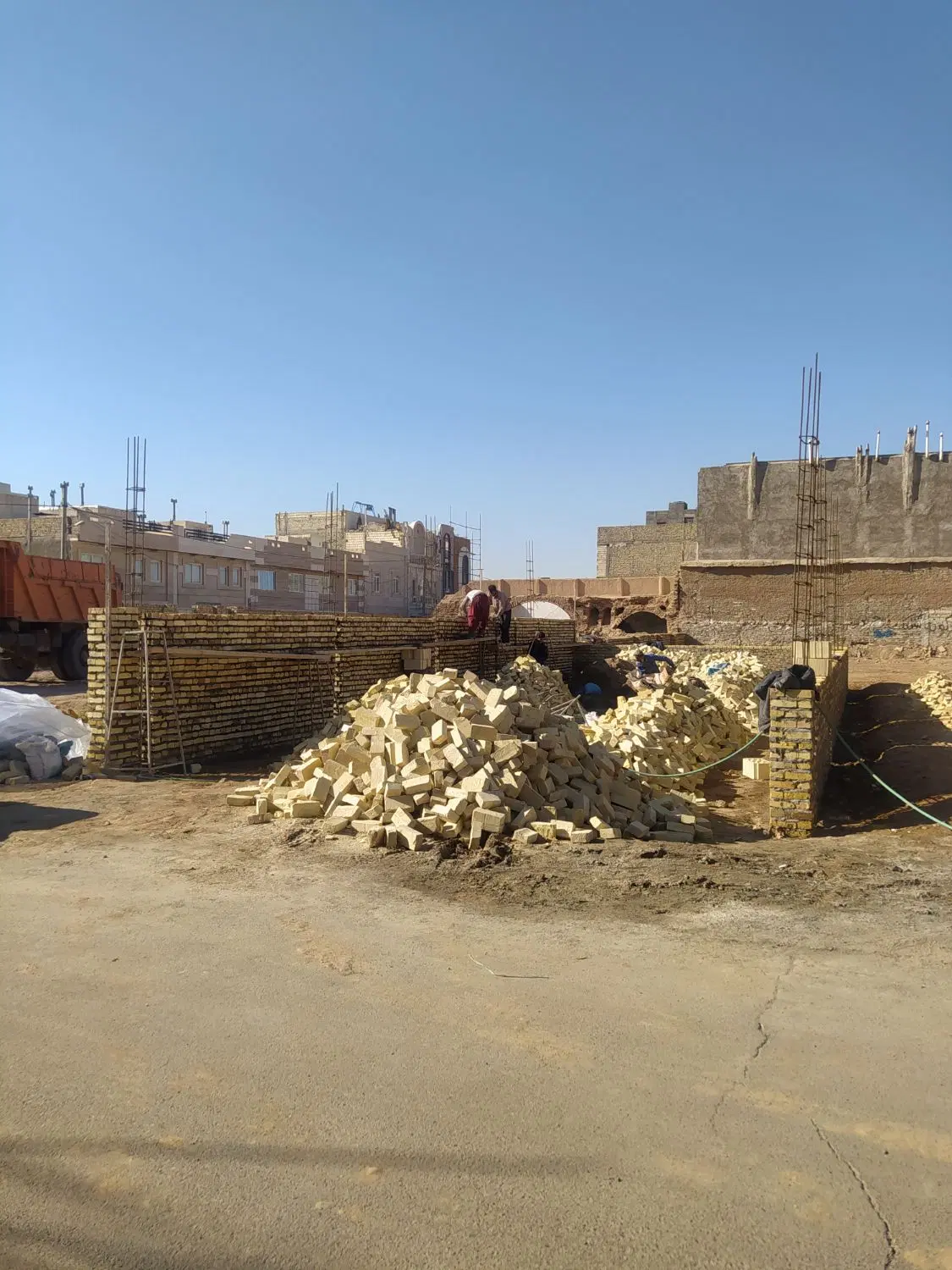 فروش زمین ۲۰۰متری شهرک یاس کنار زیرگذر خلیج فارس