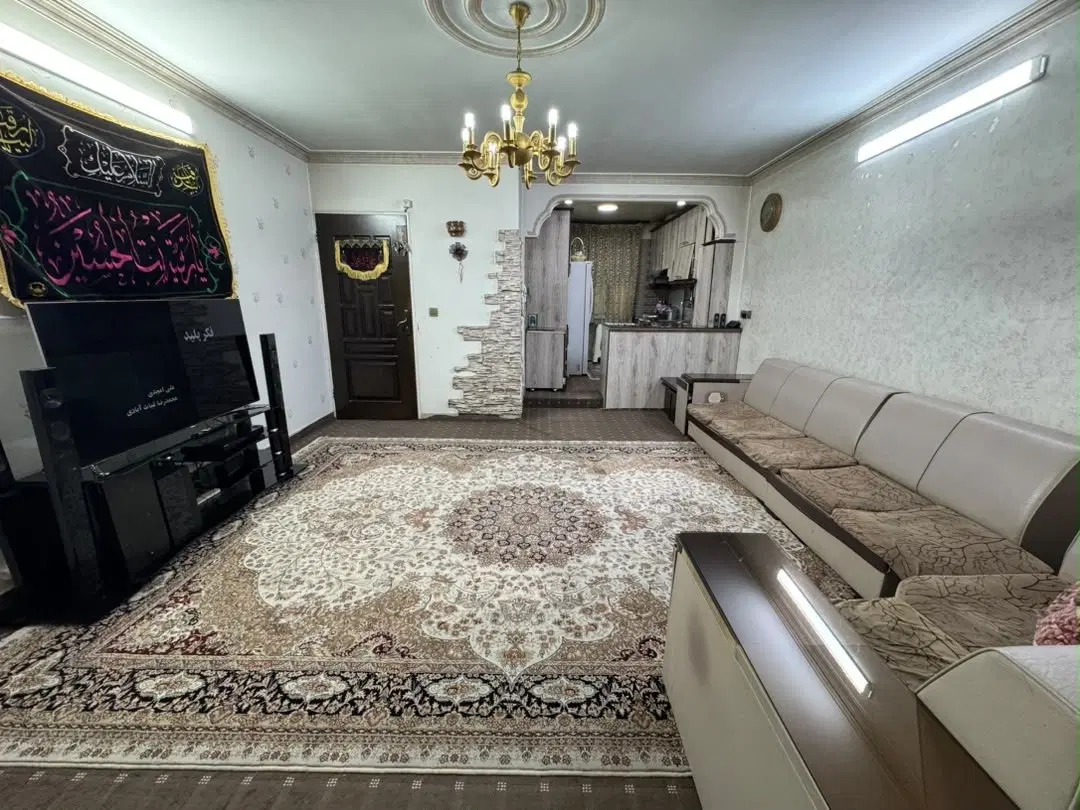۵۴متر ۲خوابه نزدیک مترو پیروزی