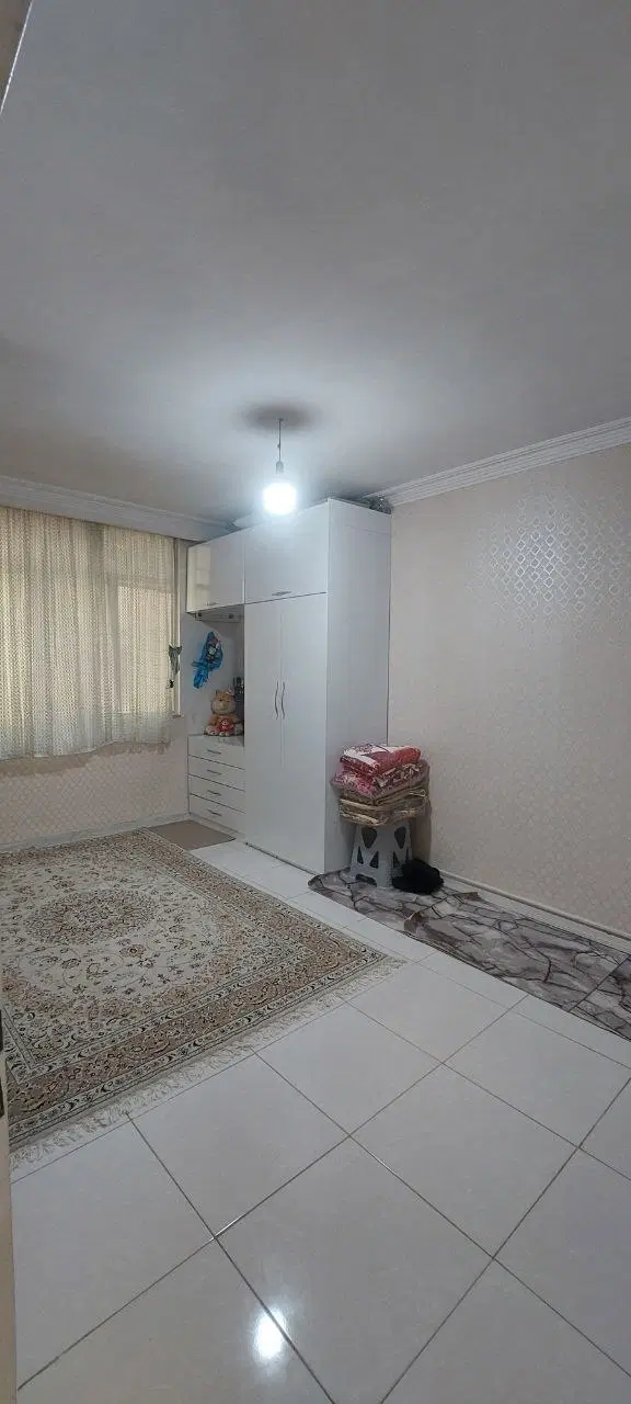واحد ۶۲ متر طبقه اول دو نبش