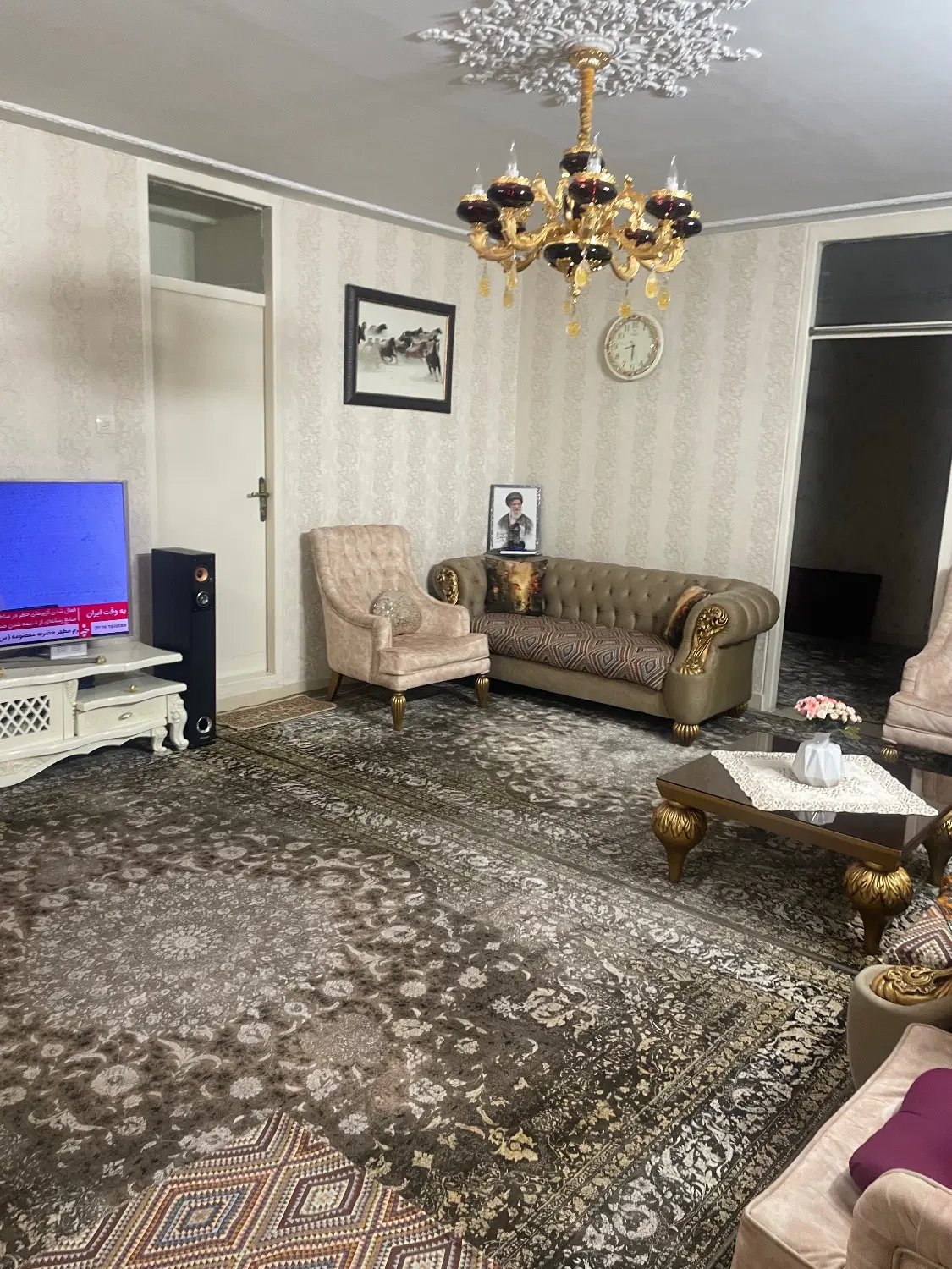آپارتمان 4طبقه 2‌واحدی طبقه همکف