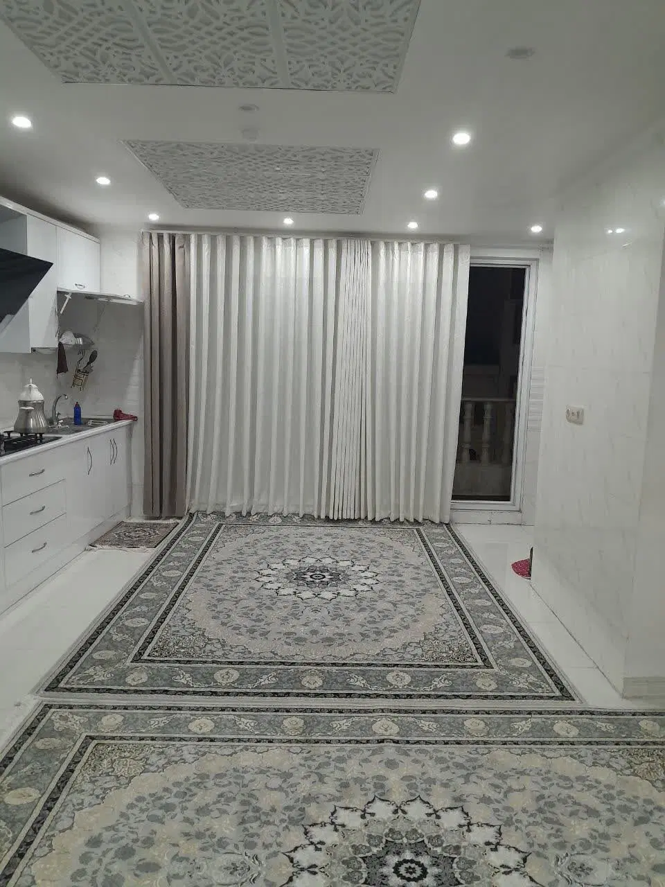 یک واحد آپارتمان ۹۵متری